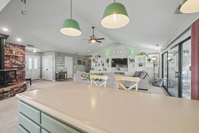 509 Perry St, Jackson, CA 95642
