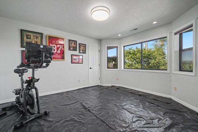 509 Perry St, Jackson, CA 95642