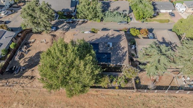 509 Perry St, Jackson, CA 95642