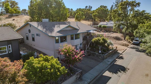 509 Perry St, Jackson, CA 95642