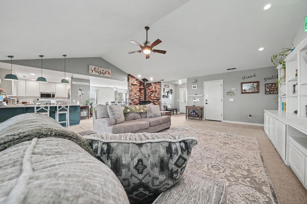 509 Perry St, Jackson, CA 95642