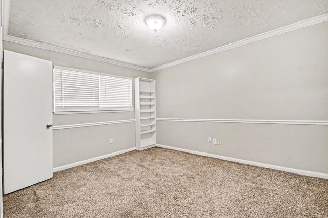 15727 Blackhawk Boulevard, Friendswood, TX 77546