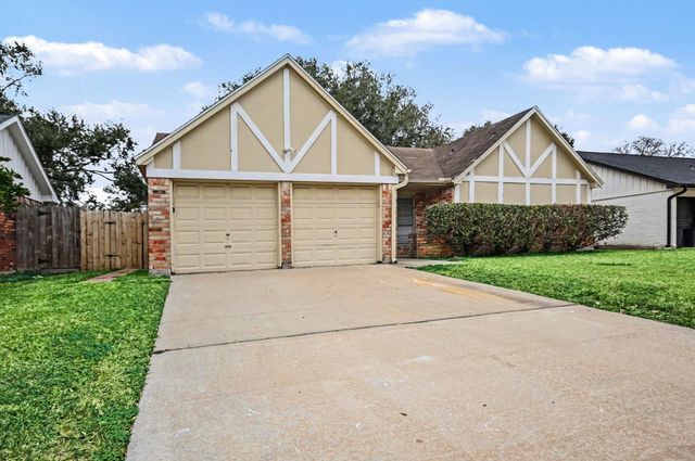 15727 Blackhawk Boulevard, Friendswood, TX 77546