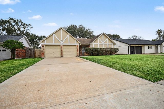 15727 Blackhawk Boulevard, Friendswood, TX 77546