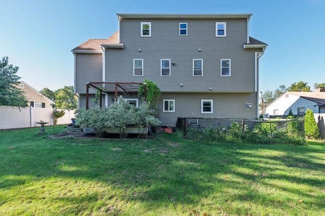 116 Common St, Braintree, MA 02184