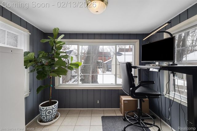 464 McKinley Avenue, Grosse Pointe Farms, MI 48236