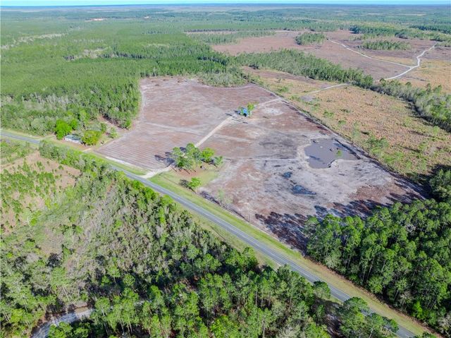00 Swamp Road, Waycross, GA 31503
