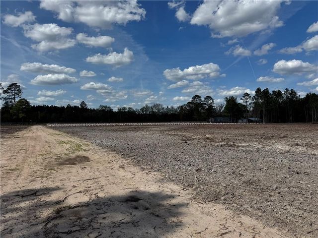 00 Swamp Road, Waycross, GA 31503