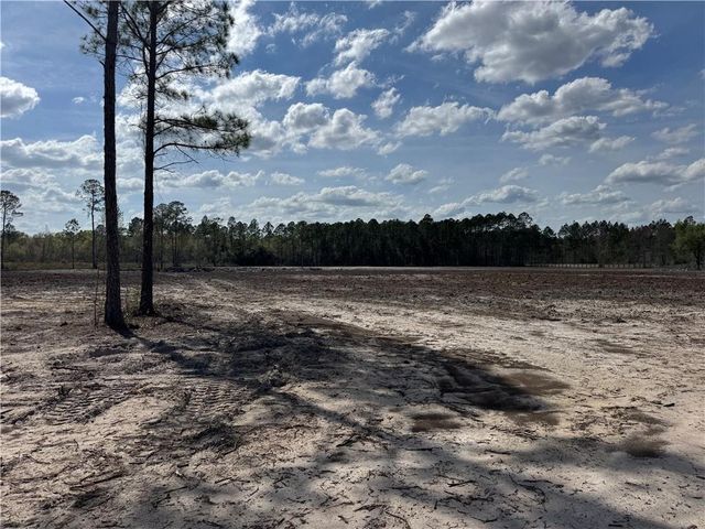 00 Swamp Road, Waycross, GA 31503