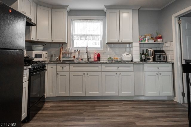 15 Lakeview Pl, Verona Twp., NJ 07044