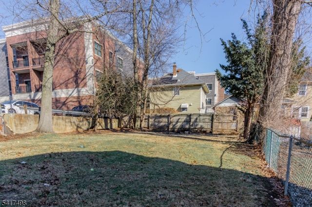 15 Lakeview Pl, Verona Twp., NJ 07044