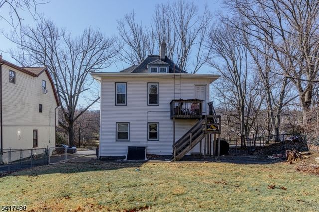 15 Lakeview Pl, Verona Twp., NJ 07044