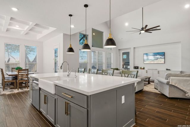 292 WOODS OF BOERNE BLVD, Boerne, TX 78006