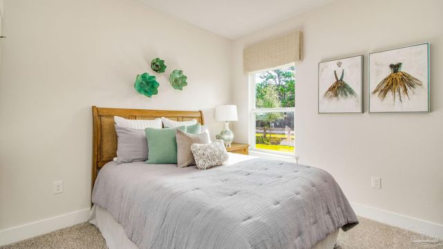 2132 Chirping Cricket Ct, Gulf Breeze, FL 32563