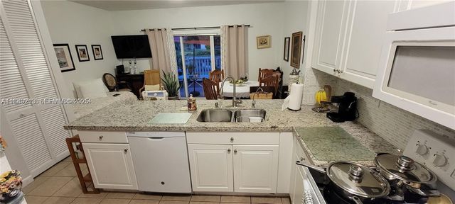 1655 NE 33rd Road 1084, Homestead, FL 33033