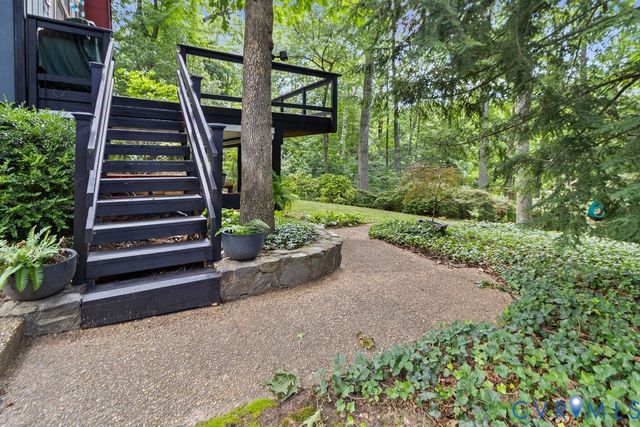 206 Lake Caroline Dr, Ruther Glen, VA 22546