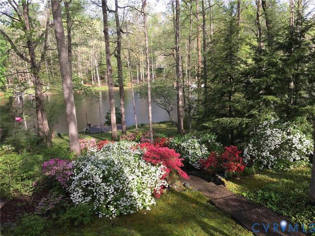 206 Lake Caroline Dr, Ruther Glen, VA 22546