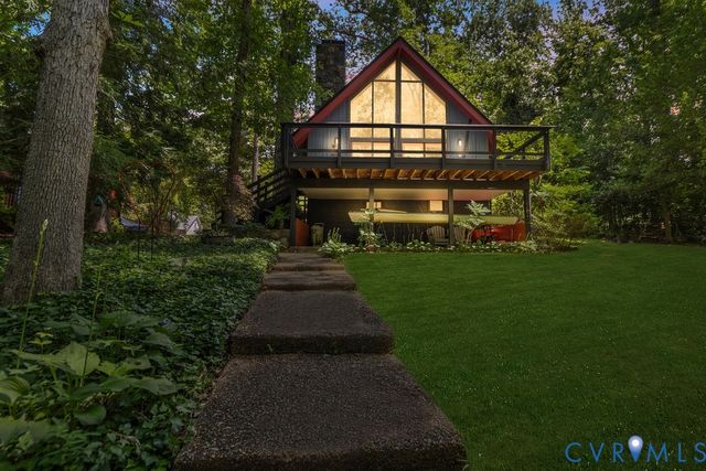 206 Lake Caroline Dr, Ruther Glen, VA 22546