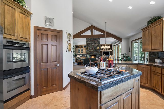3075 NW Underhill Place, Bend, OR 97703