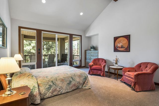 3075 NW Underhill Place, Bend, OR 97703