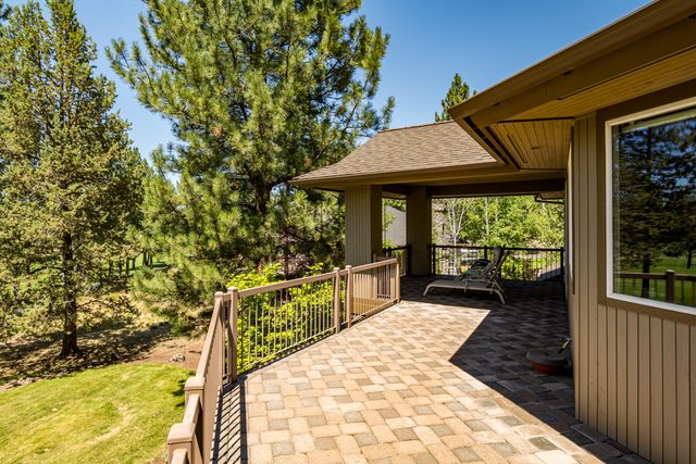 3075 NW Underhill Place, Bend, OR 97703