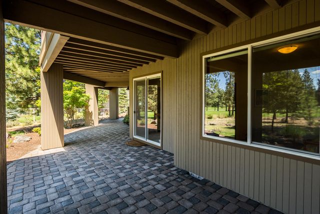 3075 NW Underhill Place, Bend, OR 97703
