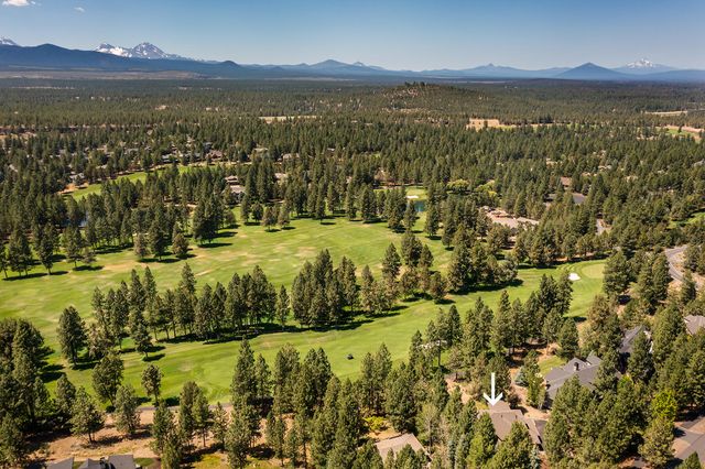 3075 NW Underhill Place, Bend, OR 97703
