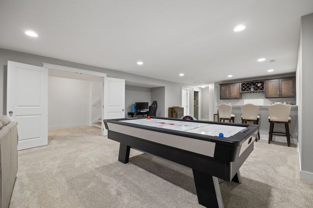 1215 Warrior Run Drive, Norwalk, IA 50211