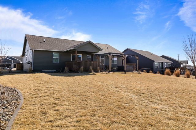 1215 Warrior Run Drive, Norwalk, IA 50211