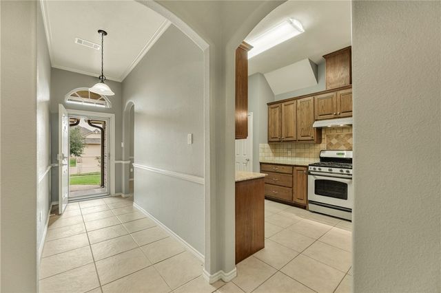 8410 Alison Avenue, College Station, TX 77845