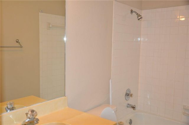 7805 Topawa CV B, Austin, TX 78729