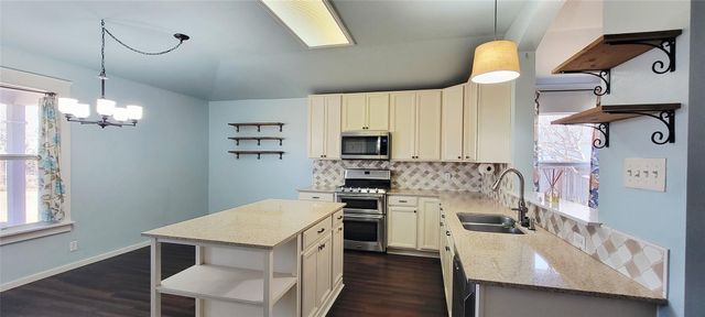 750 Caylor CV, Bastrop, TX 78602