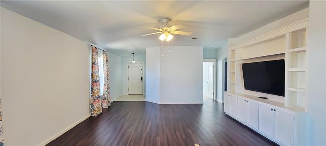 750 Caylor CV, Bastrop, TX 78602