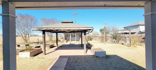 750 Caylor CV, Bastrop, TX 78602