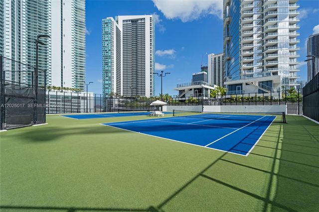 851 NE 1st Ave 4201, Miami, FL 33132