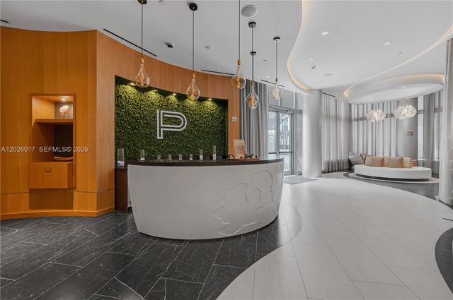 851 NE 1st Ave 4201, Miami, FL 33132
