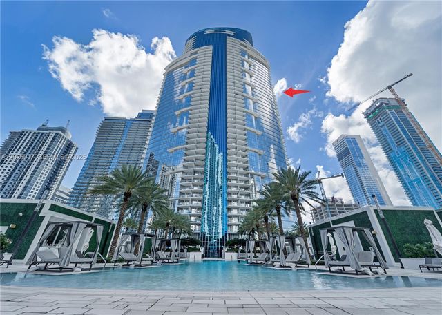 851 NE 1st Ave 4201, Miami, FL 33132