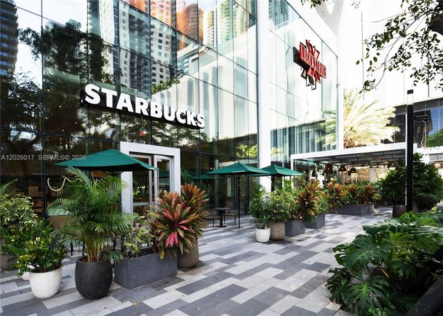851 NE 1st Ave 4201, Miami, FL 33132