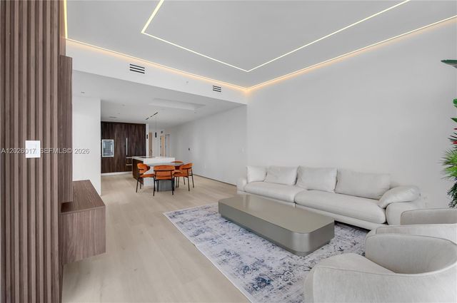 851 NE 1st Ave 4201, Miami, FL 33132