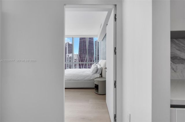 851 NE 1st Ave 4201, Miami, FL 33132