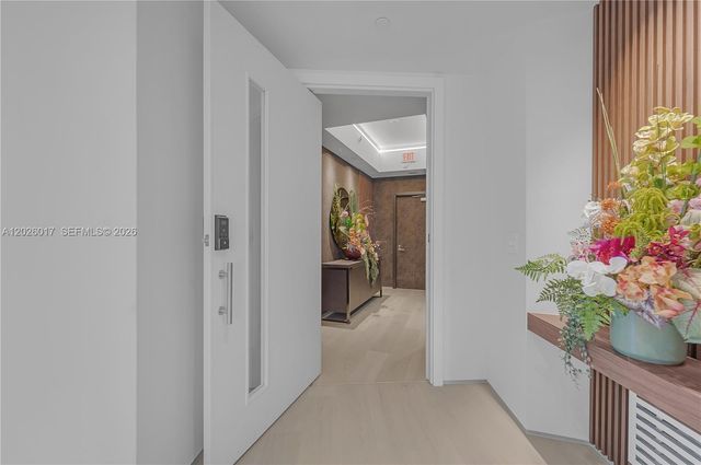 851 NE 1st Ave 4201, Miami, FL 33132