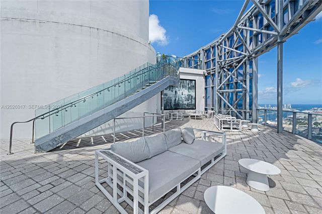 851 NE 1st Ave 4201, Miami, FL 33132