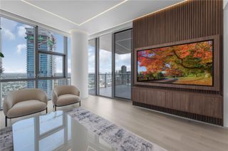 851 NE 1st Ave 4201, Miami, FL 33132