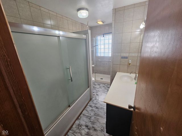 6607 Lockwood Lane, Indianapolis, IN 46217