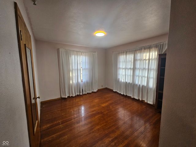 6607 Lockwood Lane, Indianapolis, IN 46217