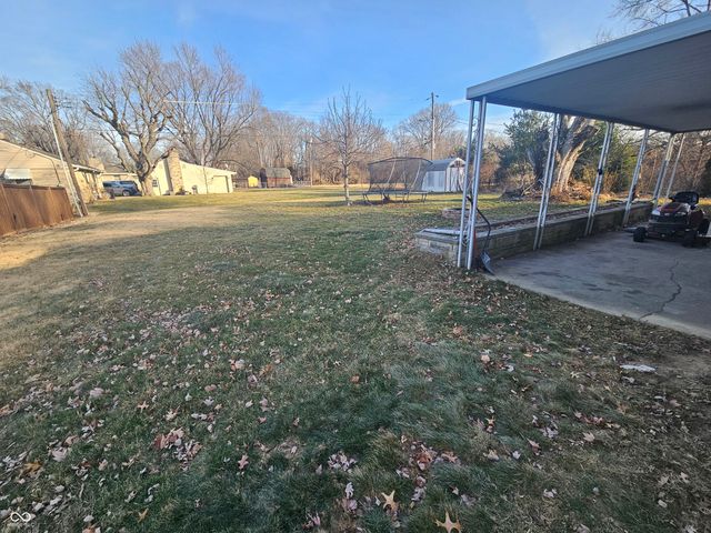 6607 Lockwood Lane, Indianapolis, IN 46217