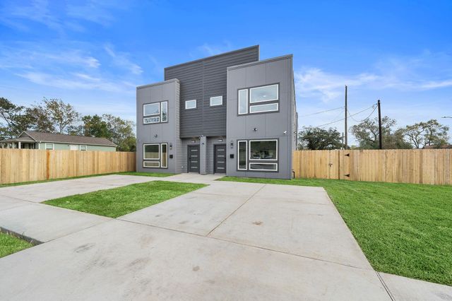 3507 Wilmington Street B, Houston, TX 77051