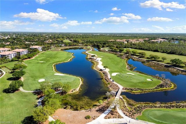 2642 Bolero DR 5-2, Naples, FL 34109