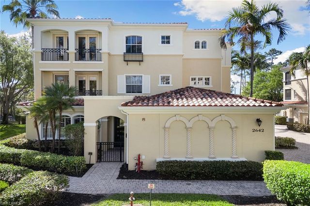 2642 Bolero DR 5-2, Naples, FL 34109