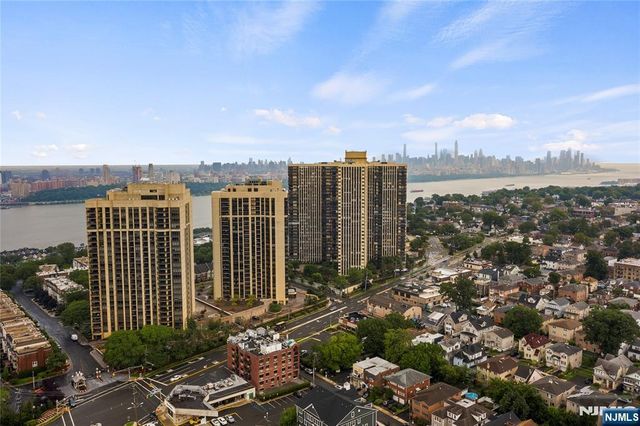 800 Palisade Avenue 807, Fort Lee, NJ 07024